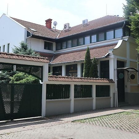 Szlovák Panzió Hotel Bekescsaba Exterior foto