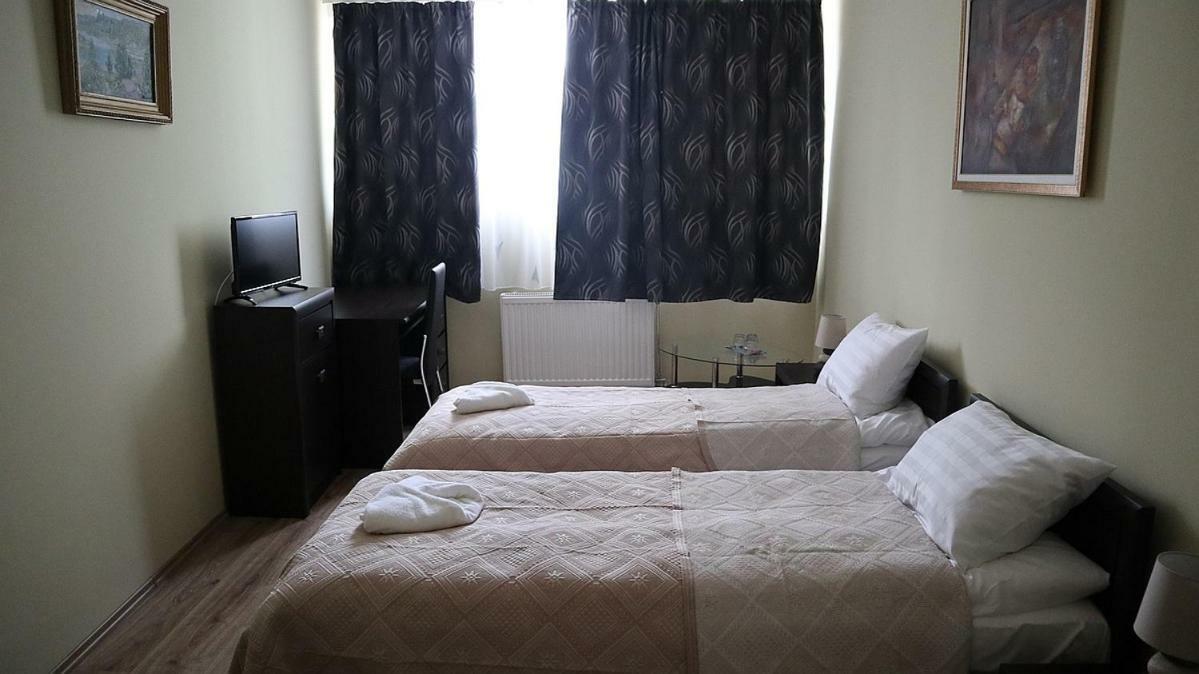 Szlovák Panzió Hotel Bekescsaba Exterior foto