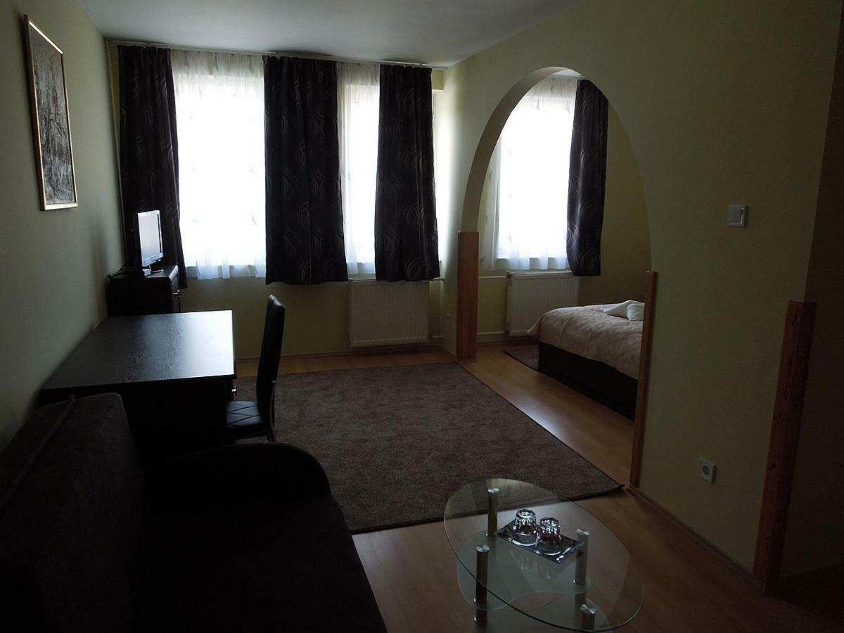 Szlovák Panzió Hotel Bekescsaba Exterior foto