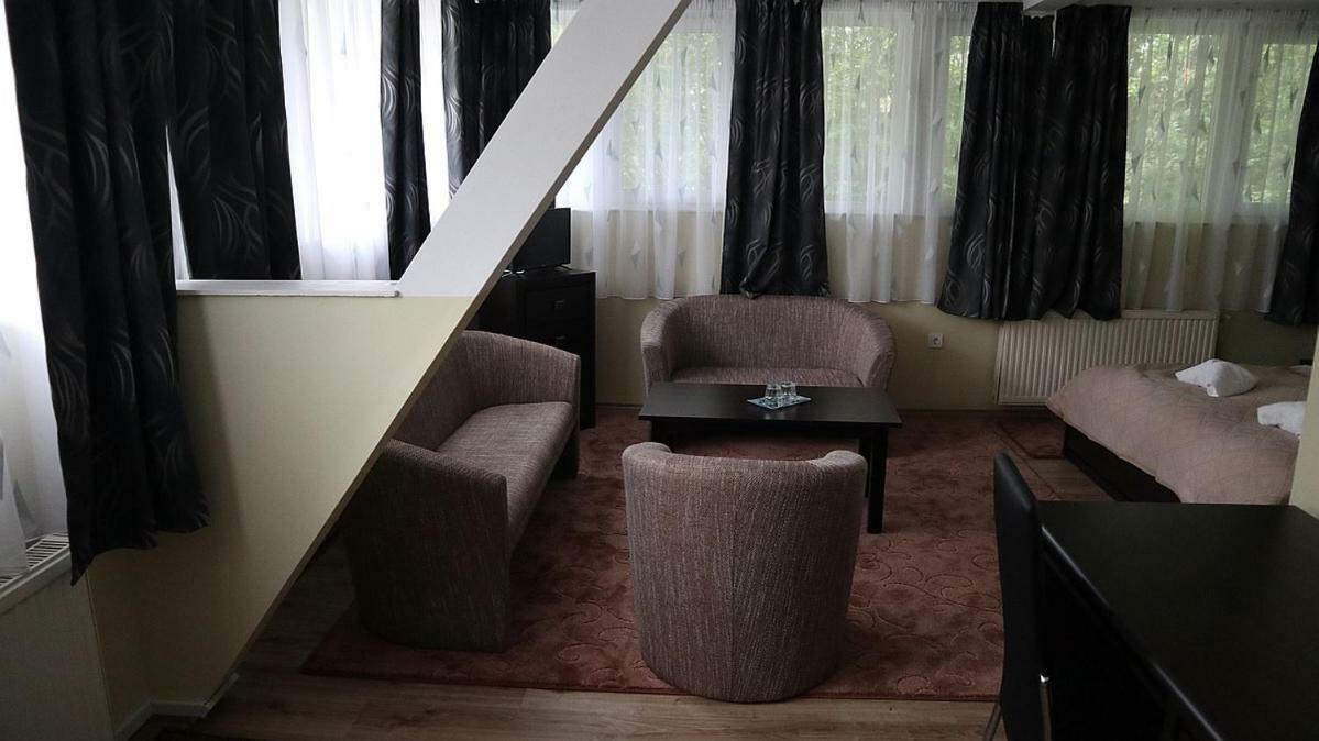 Szlovák Panzió Hotel Bekescsaba Exterior foto